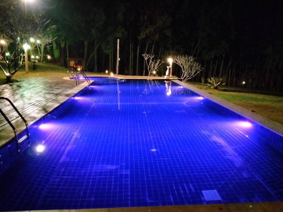 Baanwangnamkeaw Lodge Ban Hin Dat  Dış mekan fotoğraf